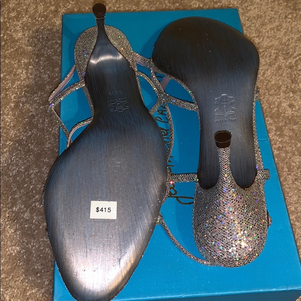 Gorgeous heel - Picture 5 of 8